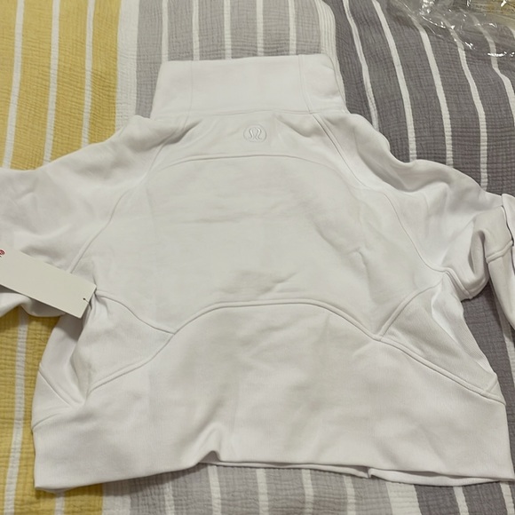 Lululemon scuba oversized funnel neck half-zip NWT Sz m/l in white - Picture 3 of 8